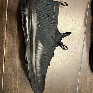 Men’s Nike Air size 13